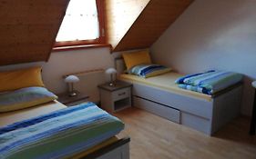Schöne Wohnung in Deggendorf für 1 bis 5 Personen